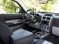 The interior of the Dodge Nitro SLT